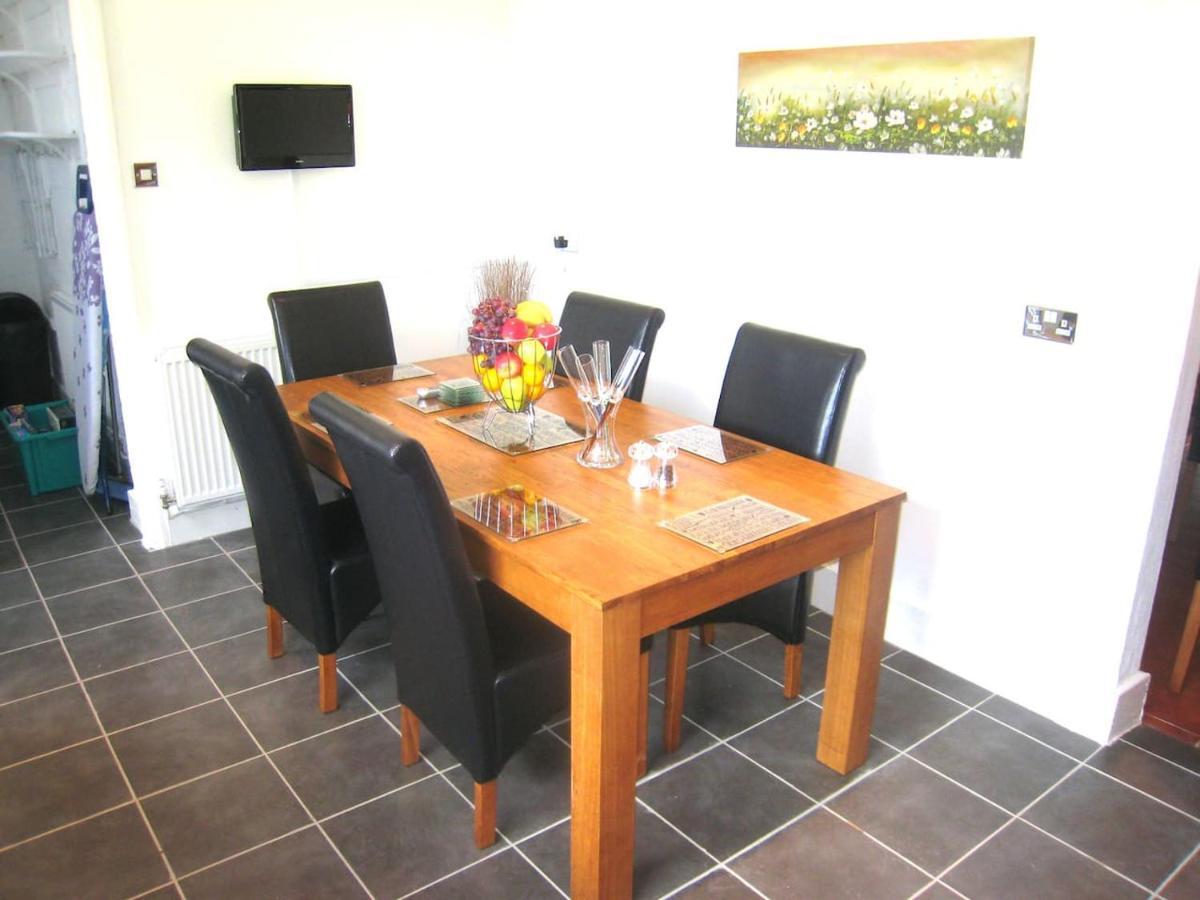 Arden Hill Farmhouse - Hot Tub, Snooker Table, Sleeps 16 Stratford-upon-Avon Eksteriør billede